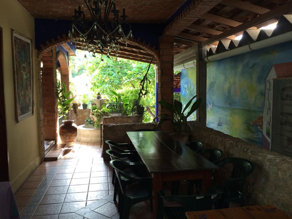 Hotel Mayflower Puerto Escondido  Exterior foto