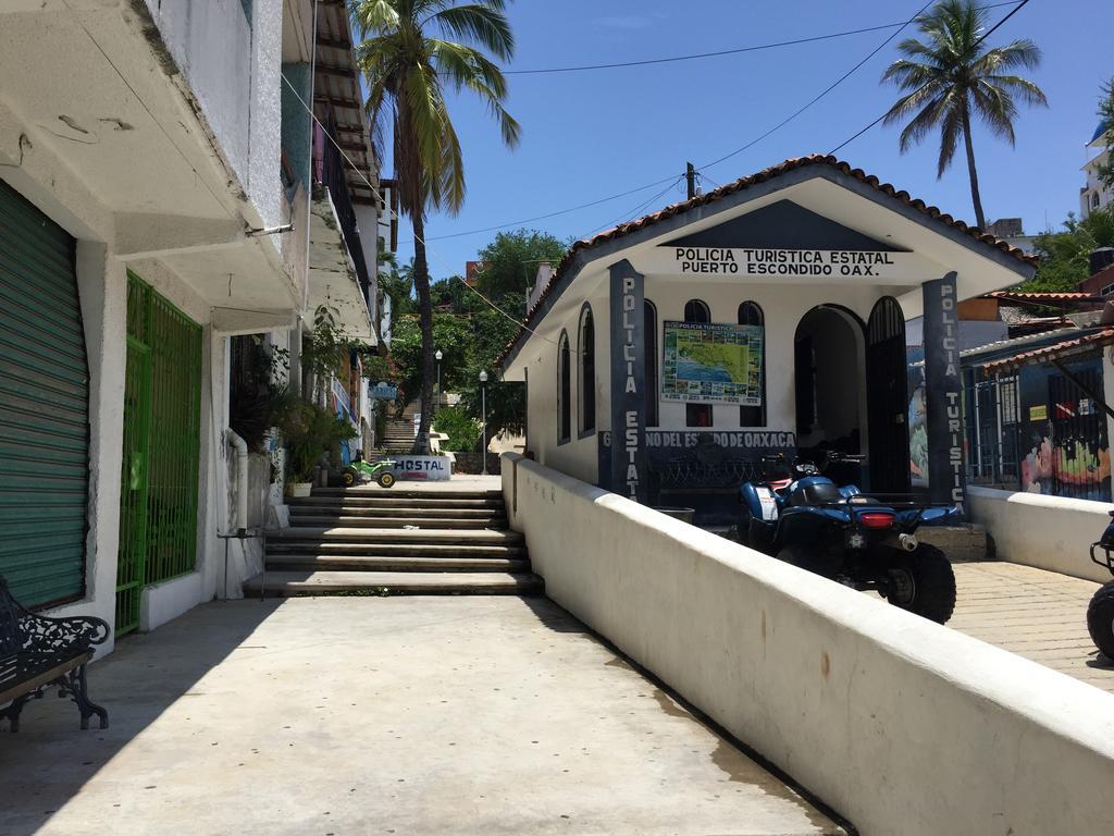 Hotel Mayflower Puerto Escondido  Exterior foto