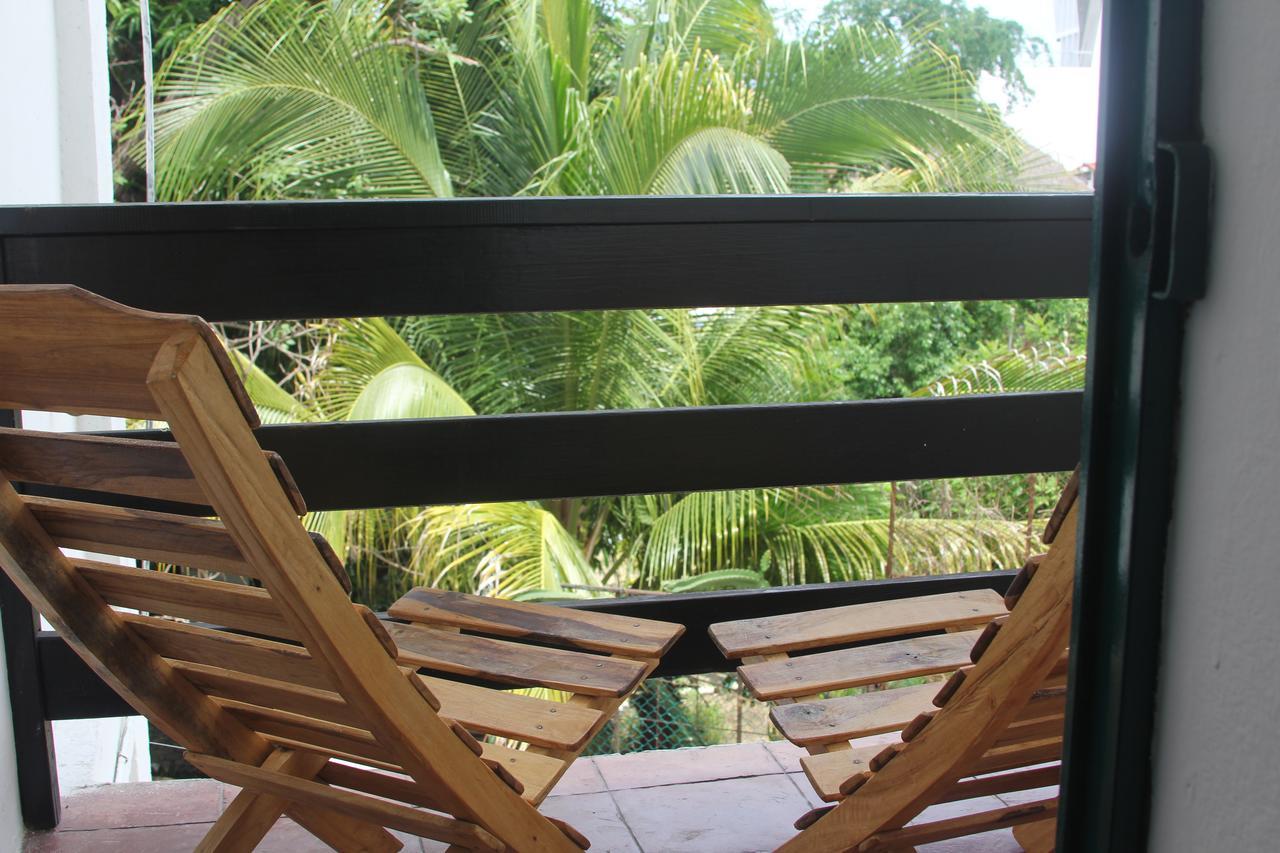Hotel Mayflower Puerto Escondido  Exterior foto