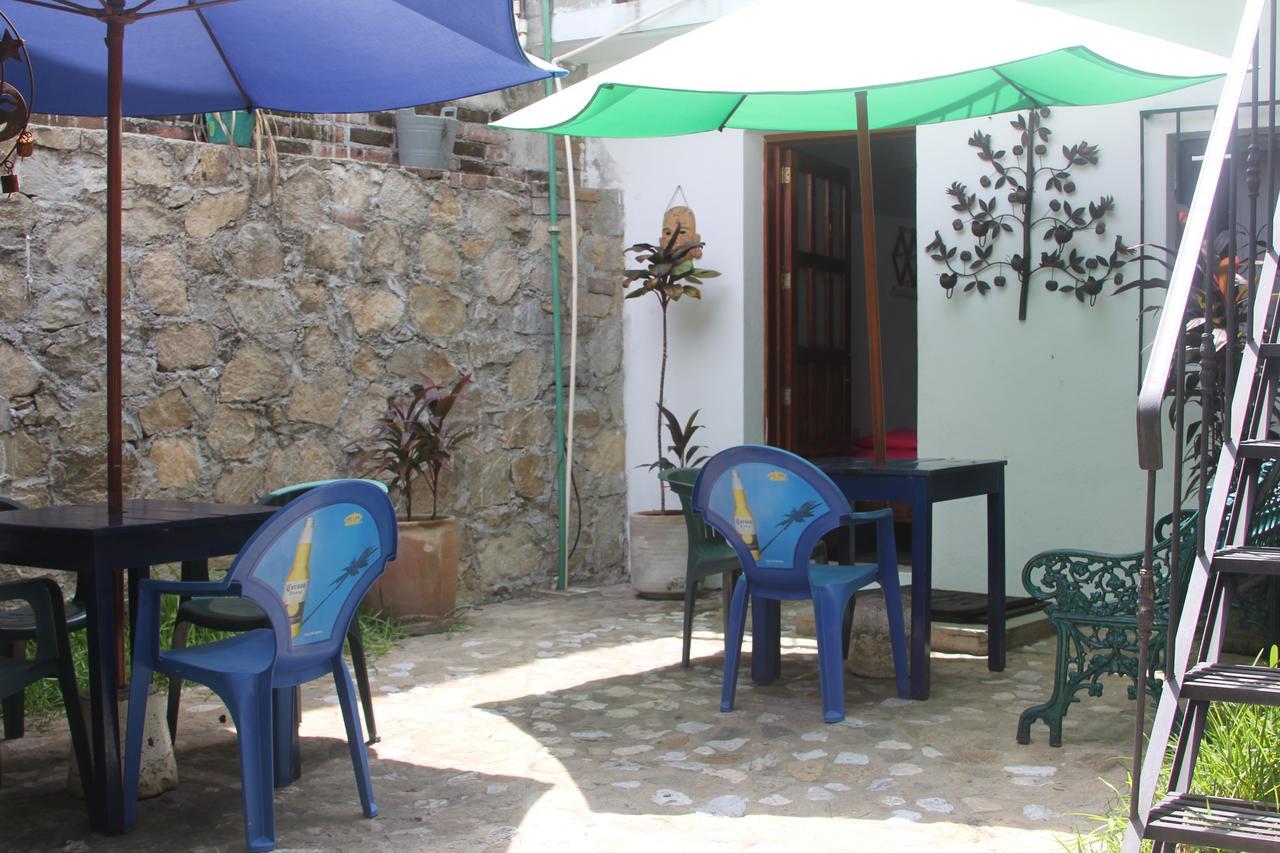 Hotel Mayflower Puerto Escondido  Exterior foto